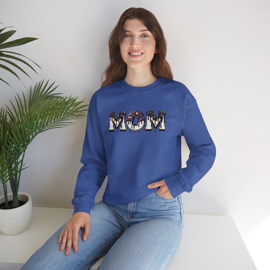 Cozy Donut Mom Crewneck Sweatshirt - Perfect Mother's Day Gift for Sweet-Toothed mom